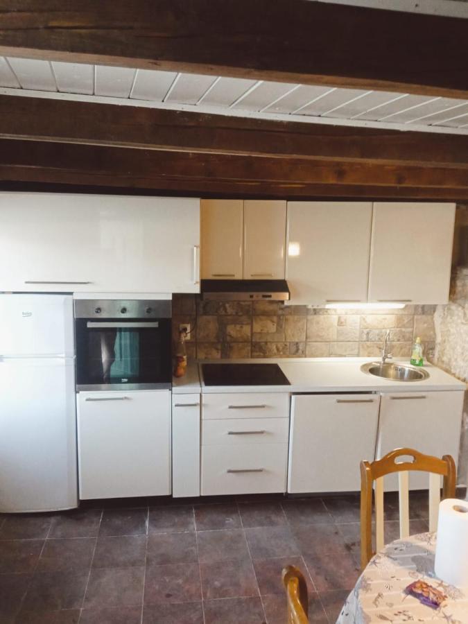 Holiday Home - Pavenka Donje Selo na Šolti المظهر الخارجي الصورة